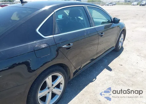 2013 Volkswagen Passat 2.5L Se from USA, damaged, VIN 1VWBH7A33DC012857